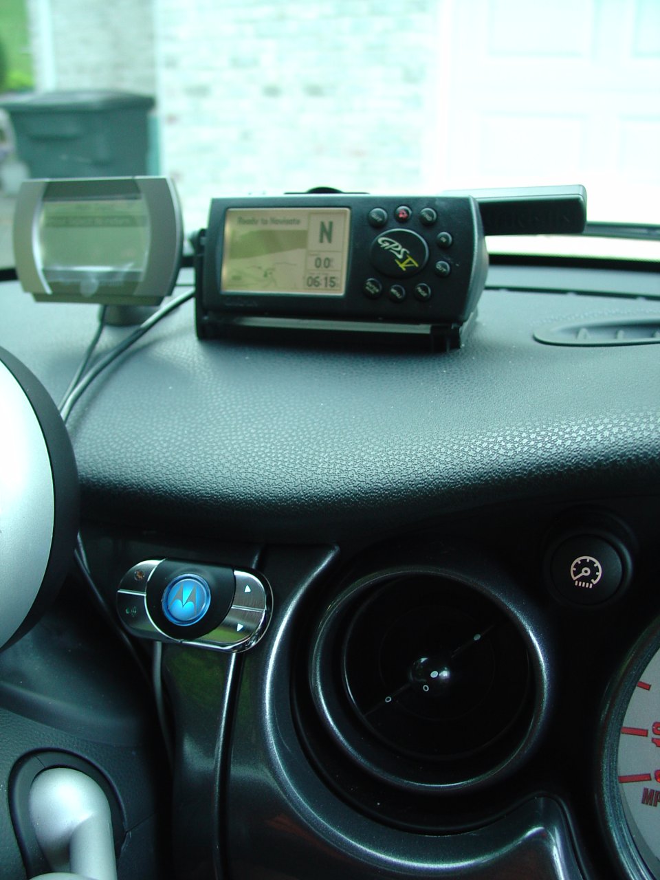 MINI Cooper - harman/kardon drive + play and Garmin GPS V