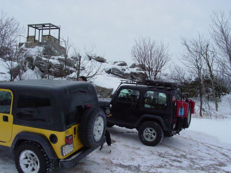Pinnacle Lookout Tower Parking - Click to Enlarge