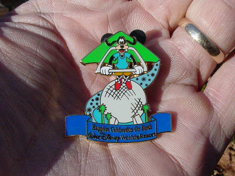 Disney Pin for Cache - Click to Enlarge