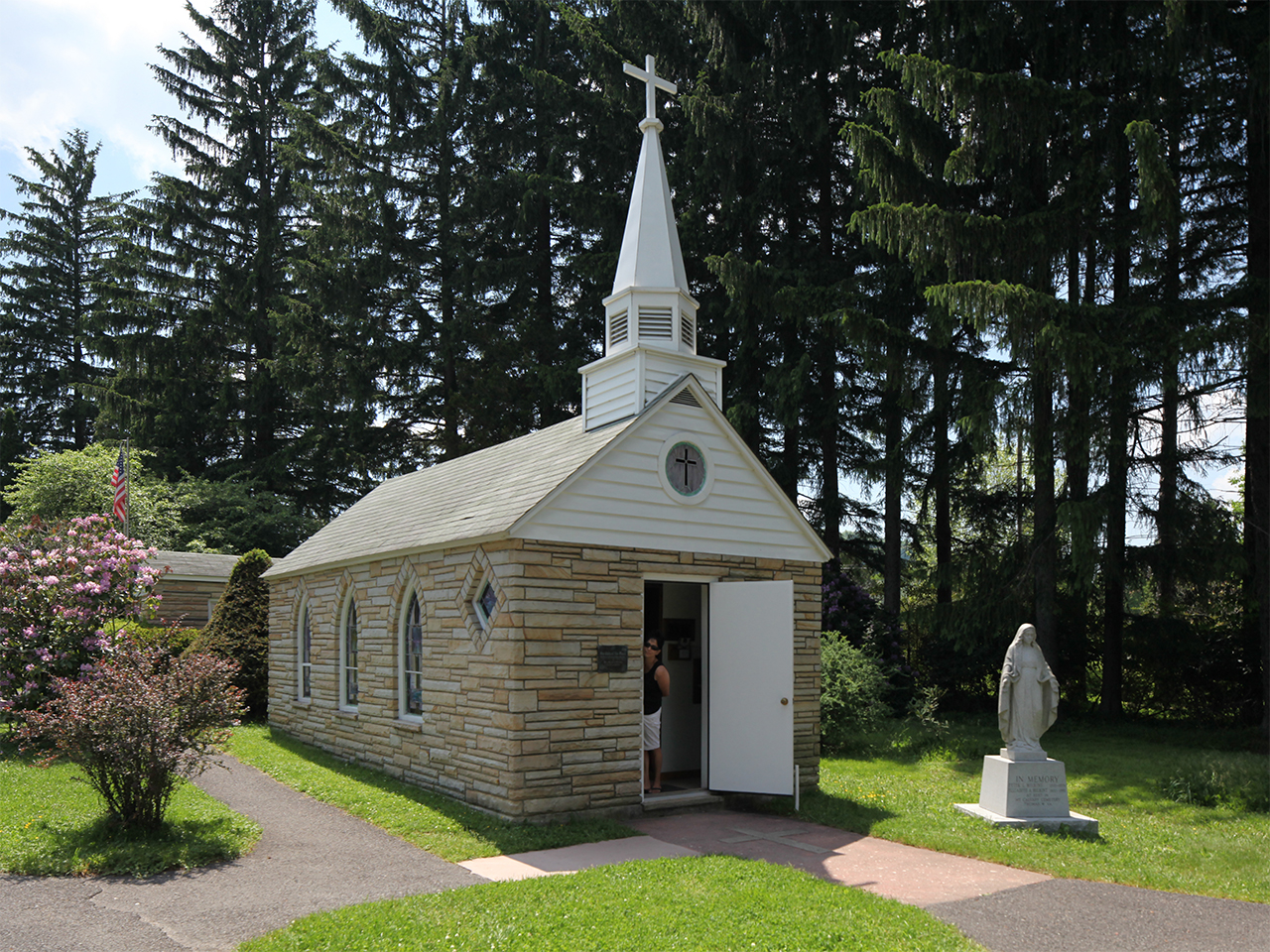 Our Lady of the Pines, Smallest Church in 48 States