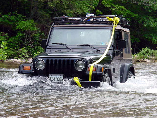 Paul Crossing Dry River Run - Photo Courtesy of Jason - Click to see all the off-road trips!