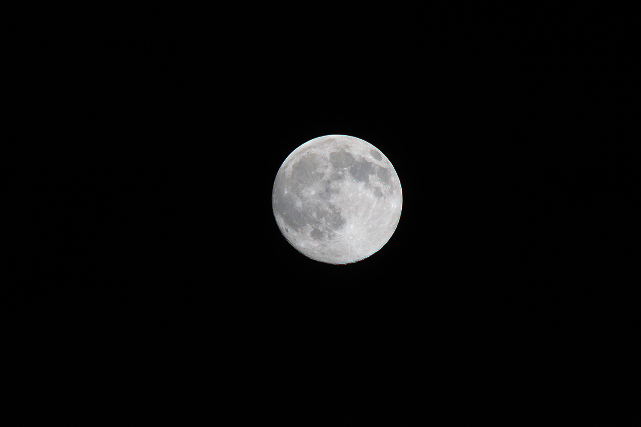 November 1 Moon - Click to Enlarge