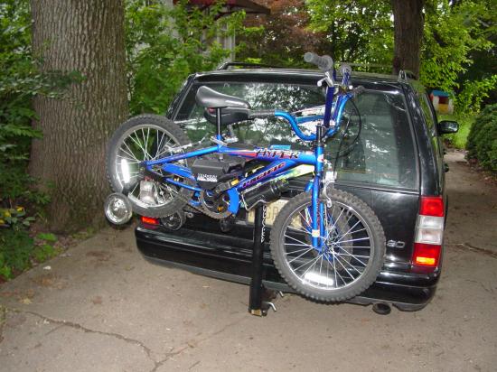 Rack on Volvo with Bikes - Click to Enlarge