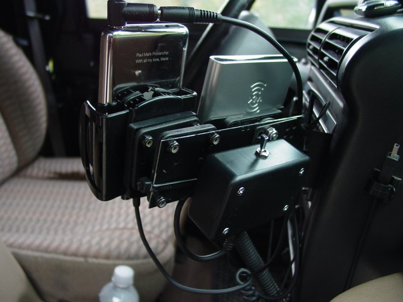 Jeep Install with Modified Bracket and Revised XM Radio mounting with Auxillary 