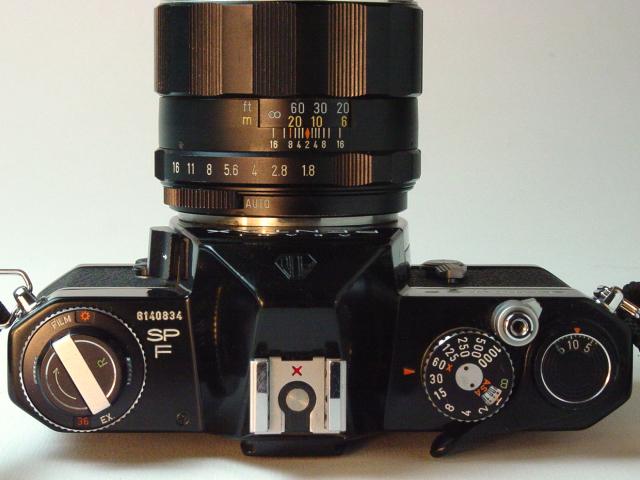 Super-Multi-Coated Takumar 85mm f/1.8 with Spotmatic F